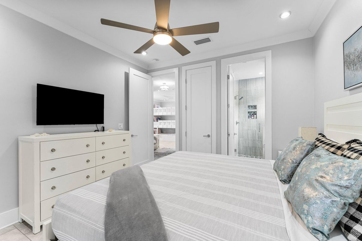 Bedroom, Interior, Recessed Lighting