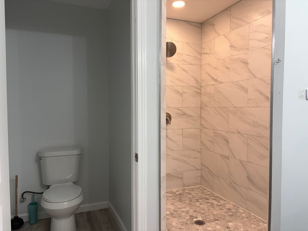 Bathroom, Interior, Marble Walls, Recessed Lighting