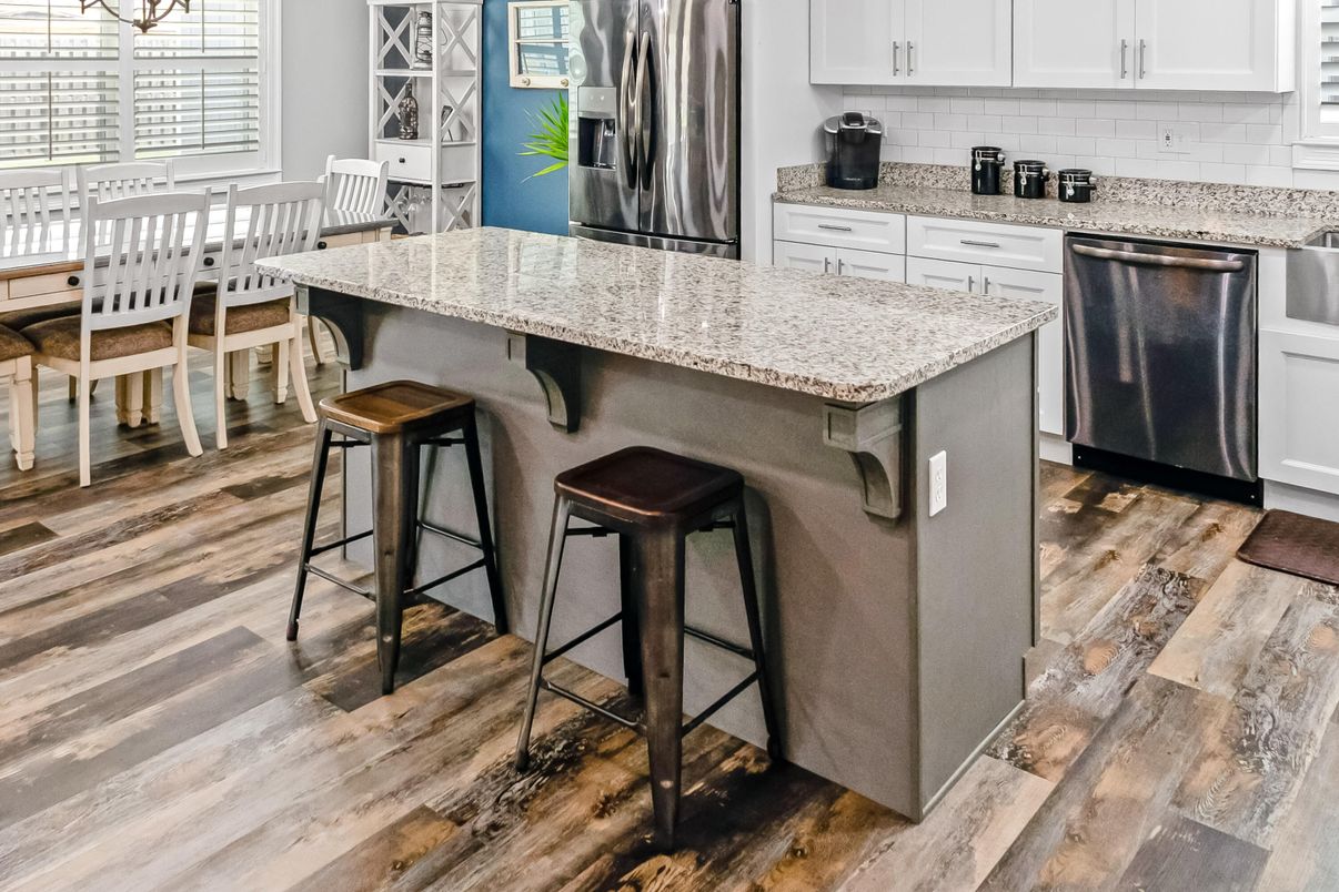 Dining room, Interior, Kitchen, Stainless Steel Appliances, Wood Texture Flooring