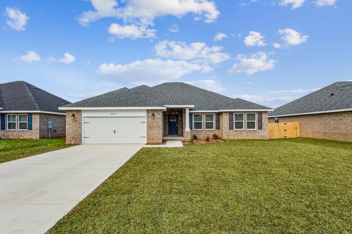 Attached, Exterior, Facade, Brick Facade, Ranch