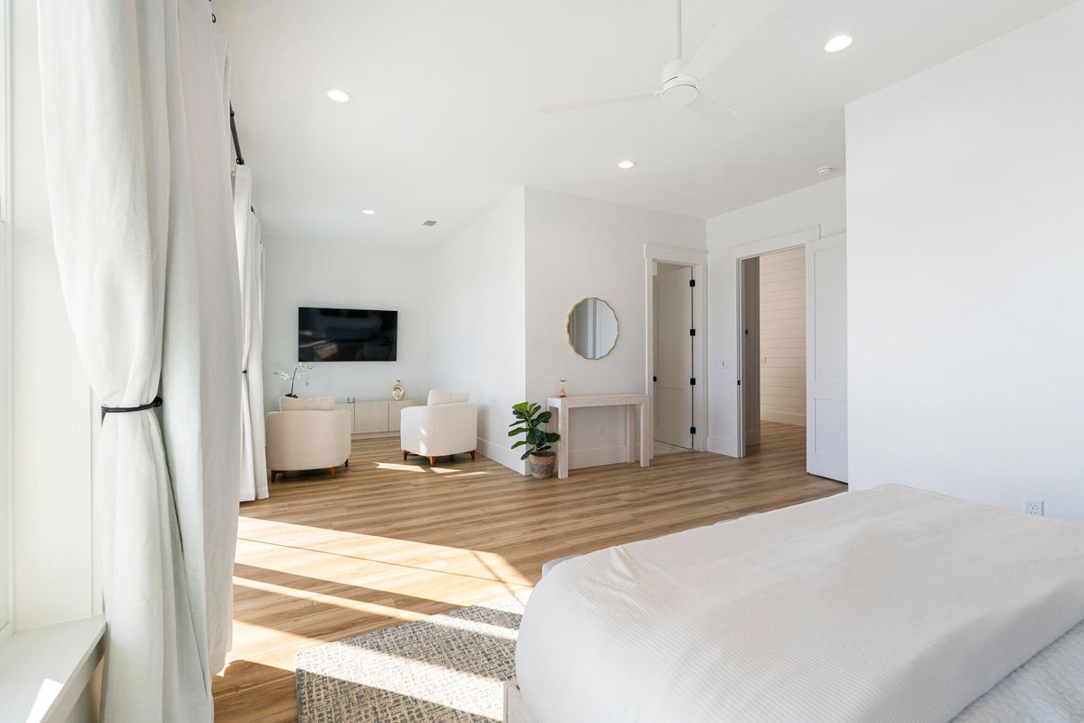Bedroom, Interior, Recessed Lighting, Wood Texture Flooring