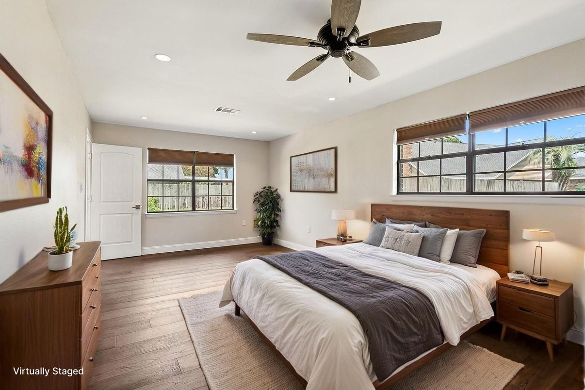 Bedroom, Interior, Recessed Lighting, Wood Texture Flooring