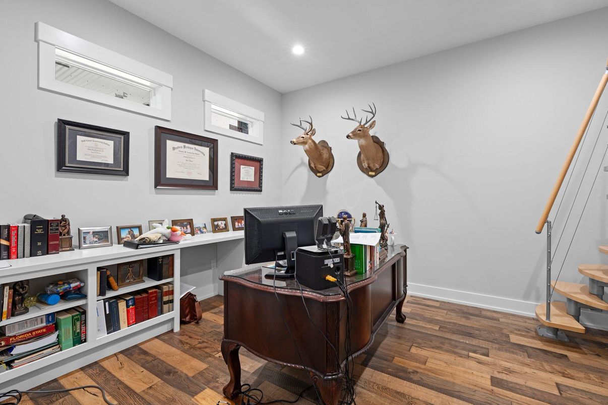 Home Office, Interior, Recessed Lighting, Wood Texture Flooring