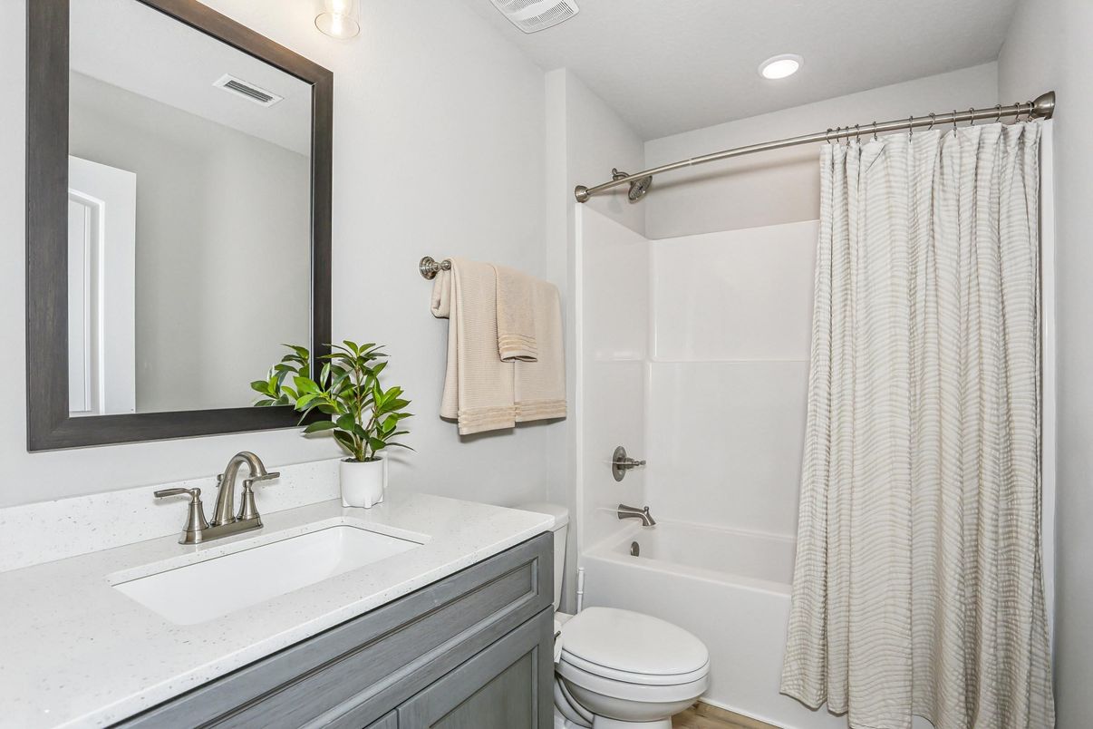 Bathroom, Interior, Recessed Lighting