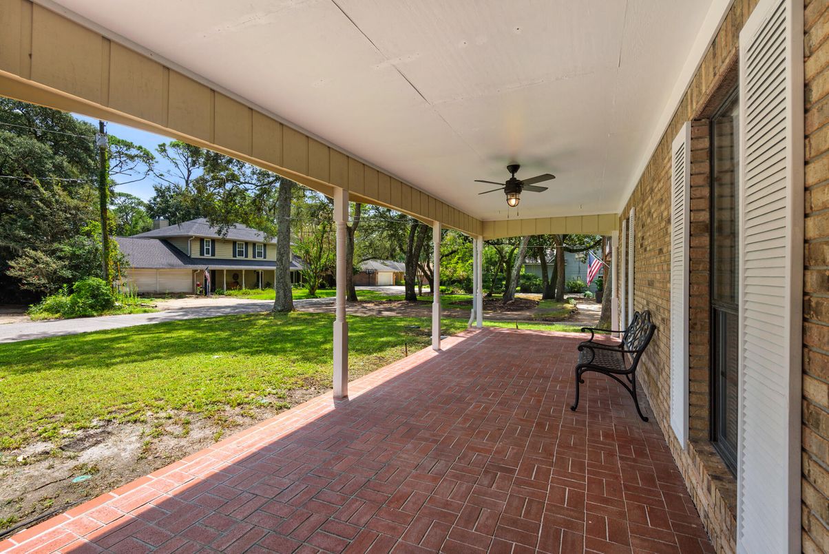 Backyard, Exterior