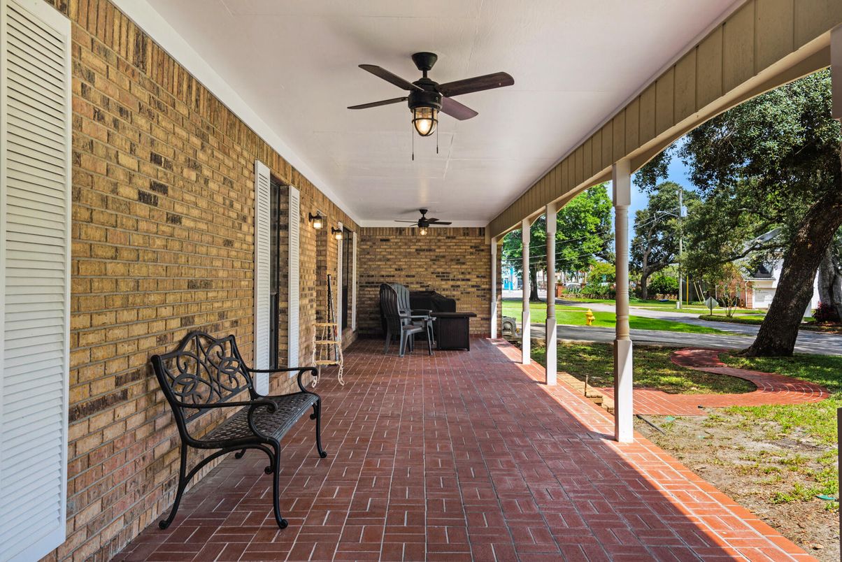 Exterior, Stone Walls