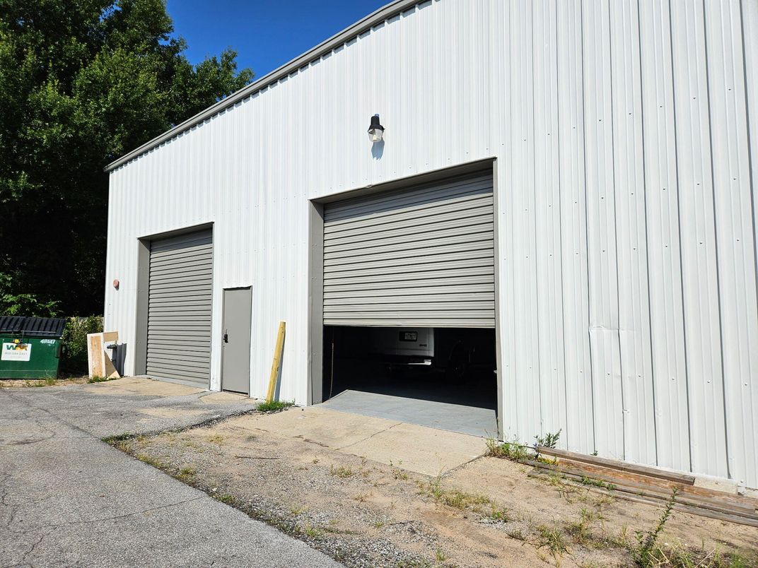 Detached Garage, Exterior