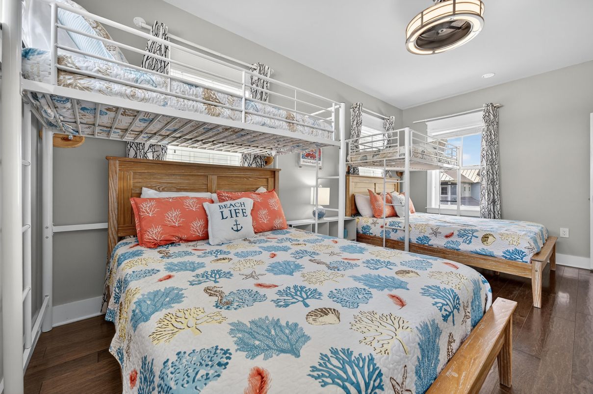 Bedroom, Interior, Wood Texture Flooring