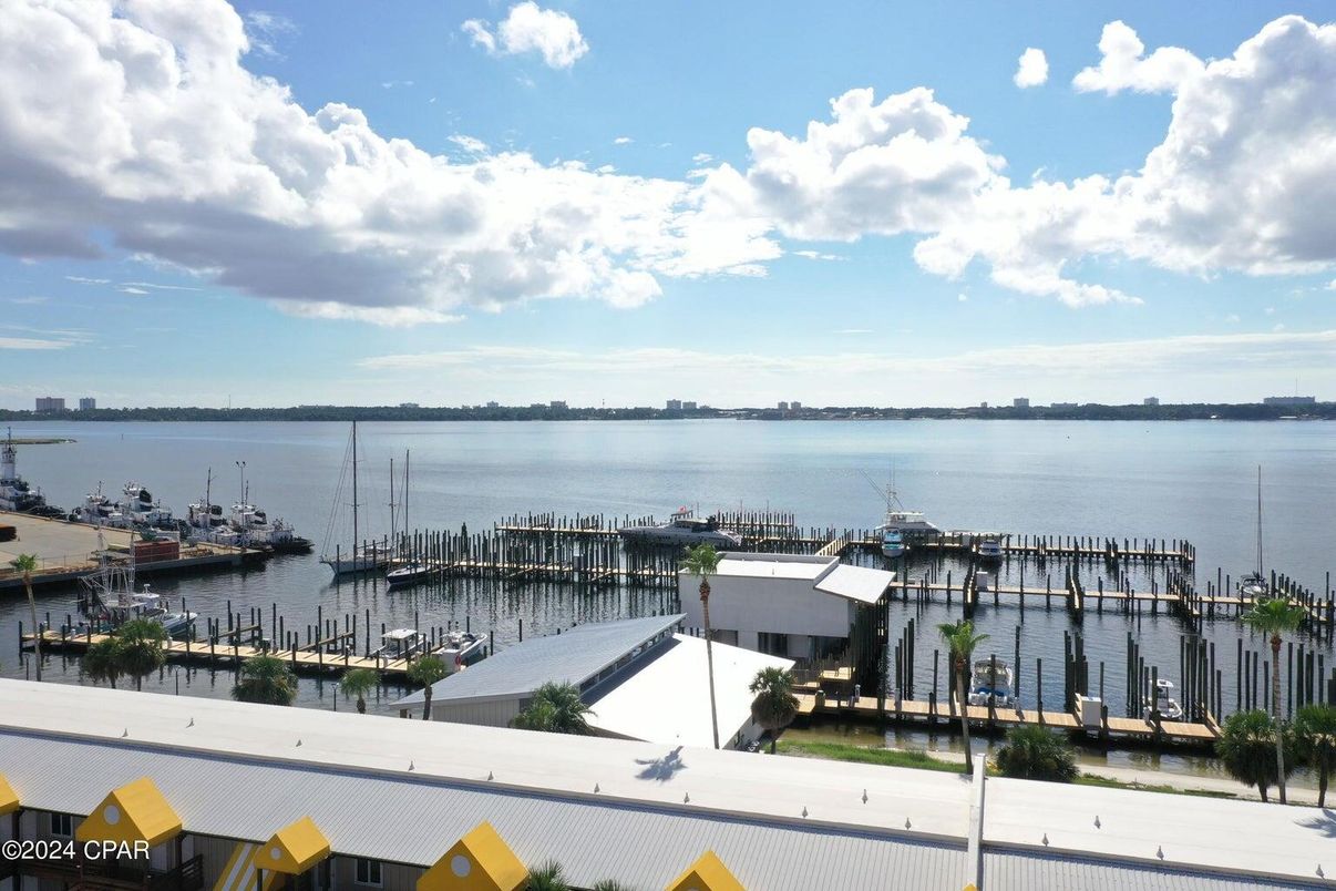 Exterior, Water