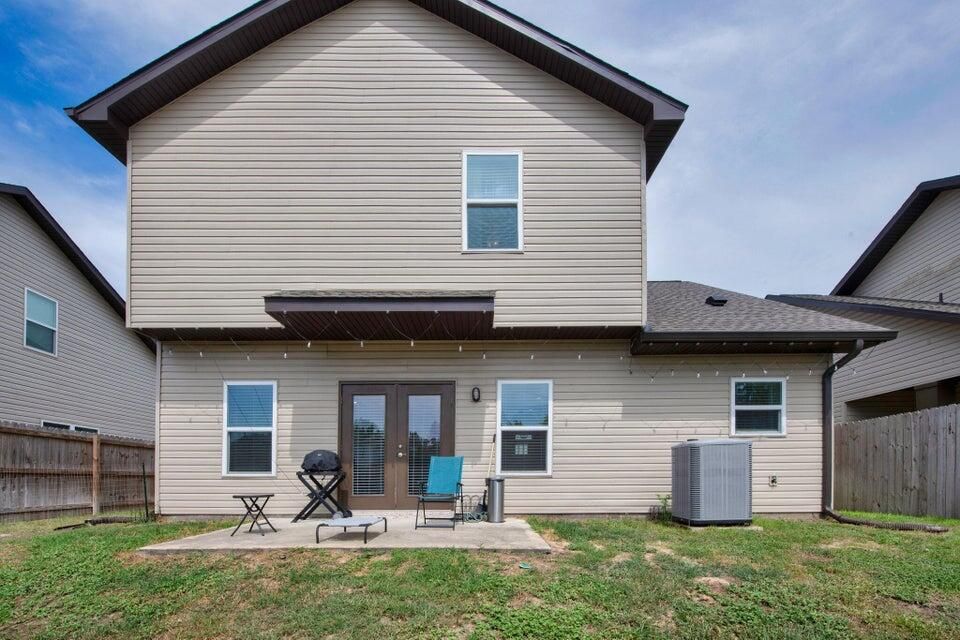 Backyard, Exterior, Fitness Equipment