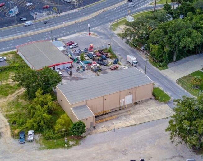 Exterior, Drone