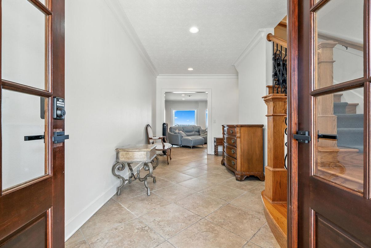 Interior, Recessed Lighting