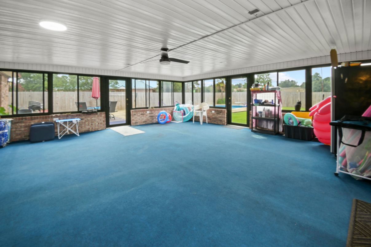 Interior, Recessed Lighting, Sun Room