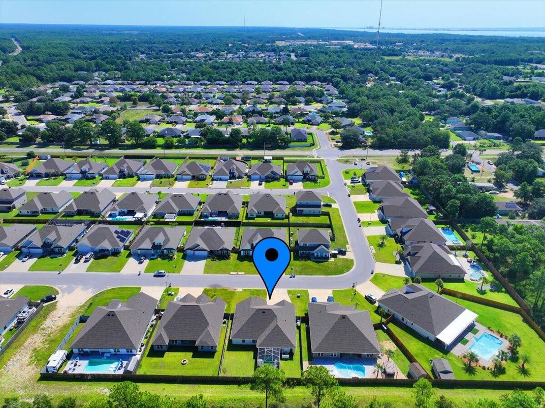 Exterior, Drone