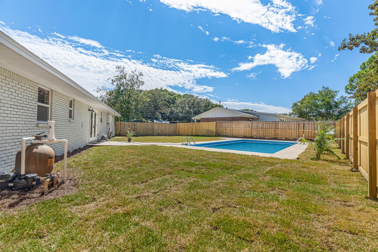 Backyard, Exterior, Pool