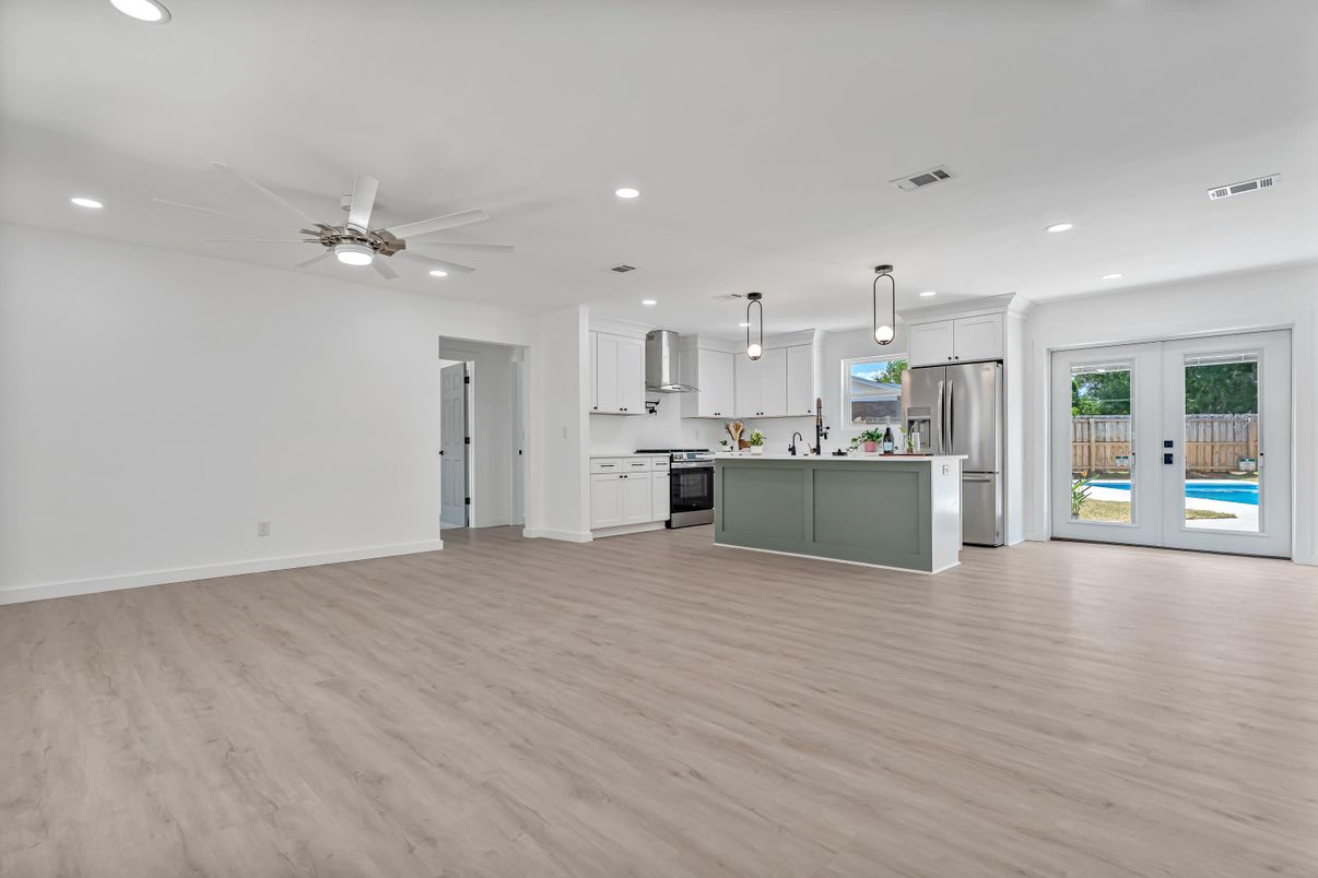 Interior, Kitchen, Pendant Lights, Recessed Lighting, Wood Texture Flooring