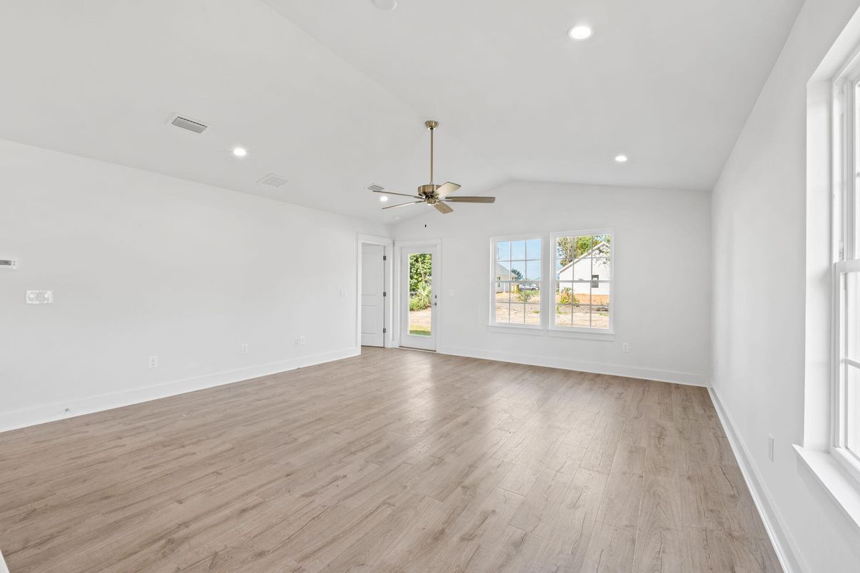 Empty room, Interior, Recessed Lighting, Wood Texture Flooring