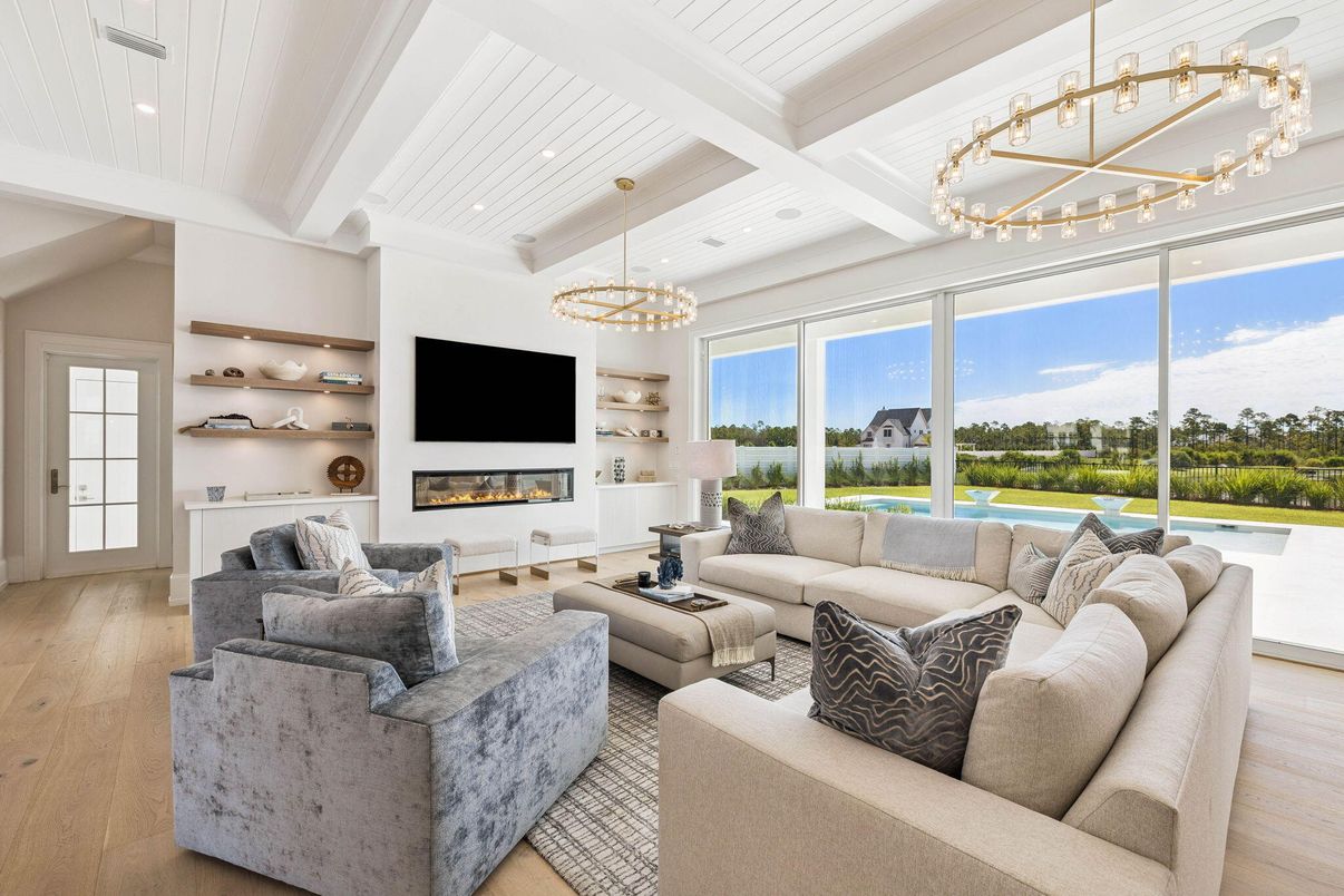 Fireplace, Interior, Living room, Pendant Lights, Recessed Lighting, Wood Texture Flooring