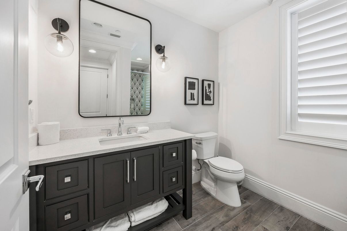 Bathroom, Interior, Recessed Lighting, Wood Texture Flooring