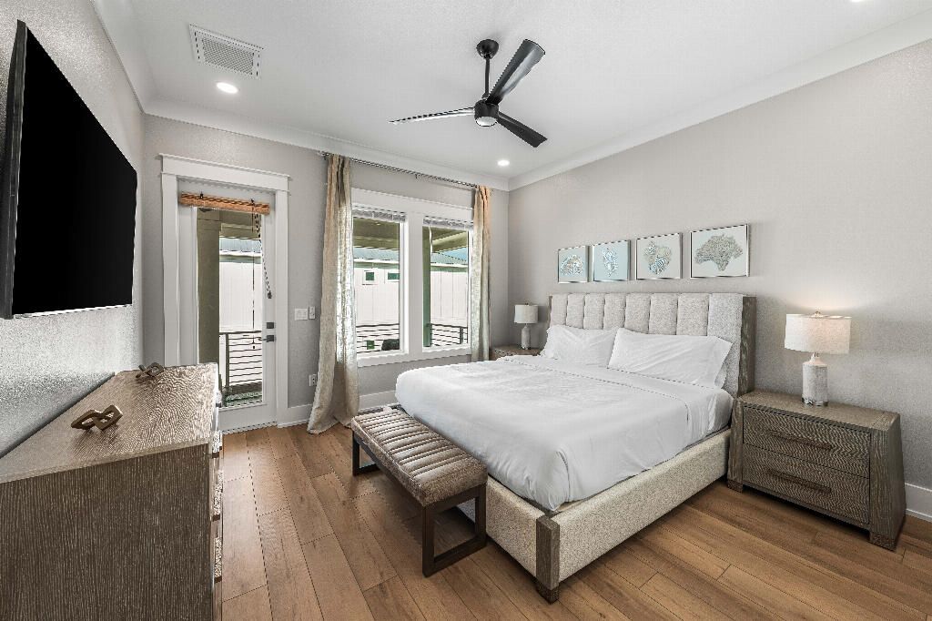 Bedroom, Interior, Recessed Lighting, Wood Texture Flooring