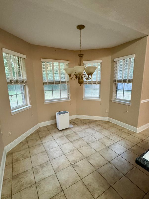 Chandelier, Empty room, Interior
