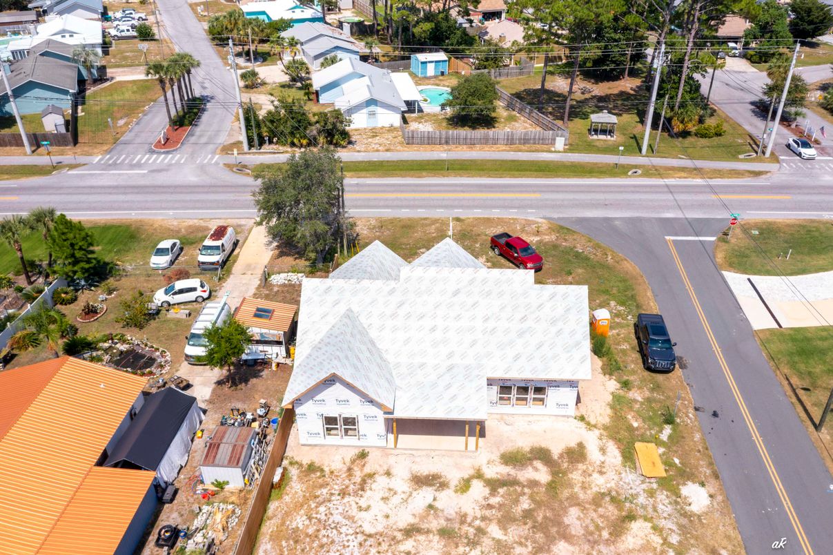 Exterior, Drone