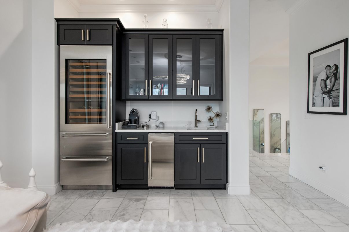 Interior, Kitchen, Marble, Stainless Steel Appliances