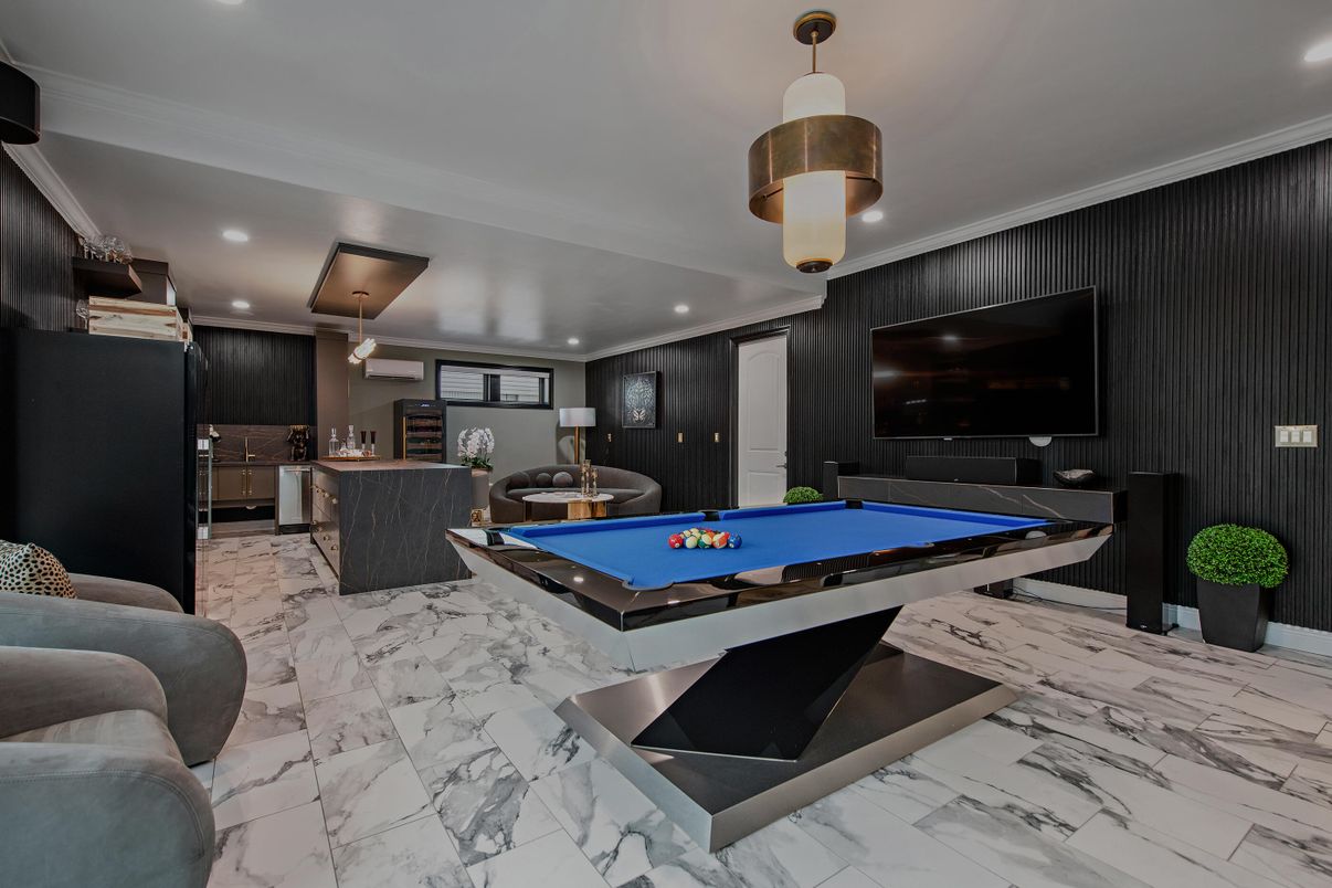 Billiard Table, Game Room, Interior, Marble, Pendant Lights, Recessed Lighting