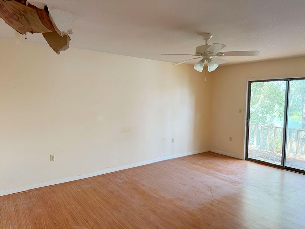 Empty room, Interior, Wood Texture Flooring