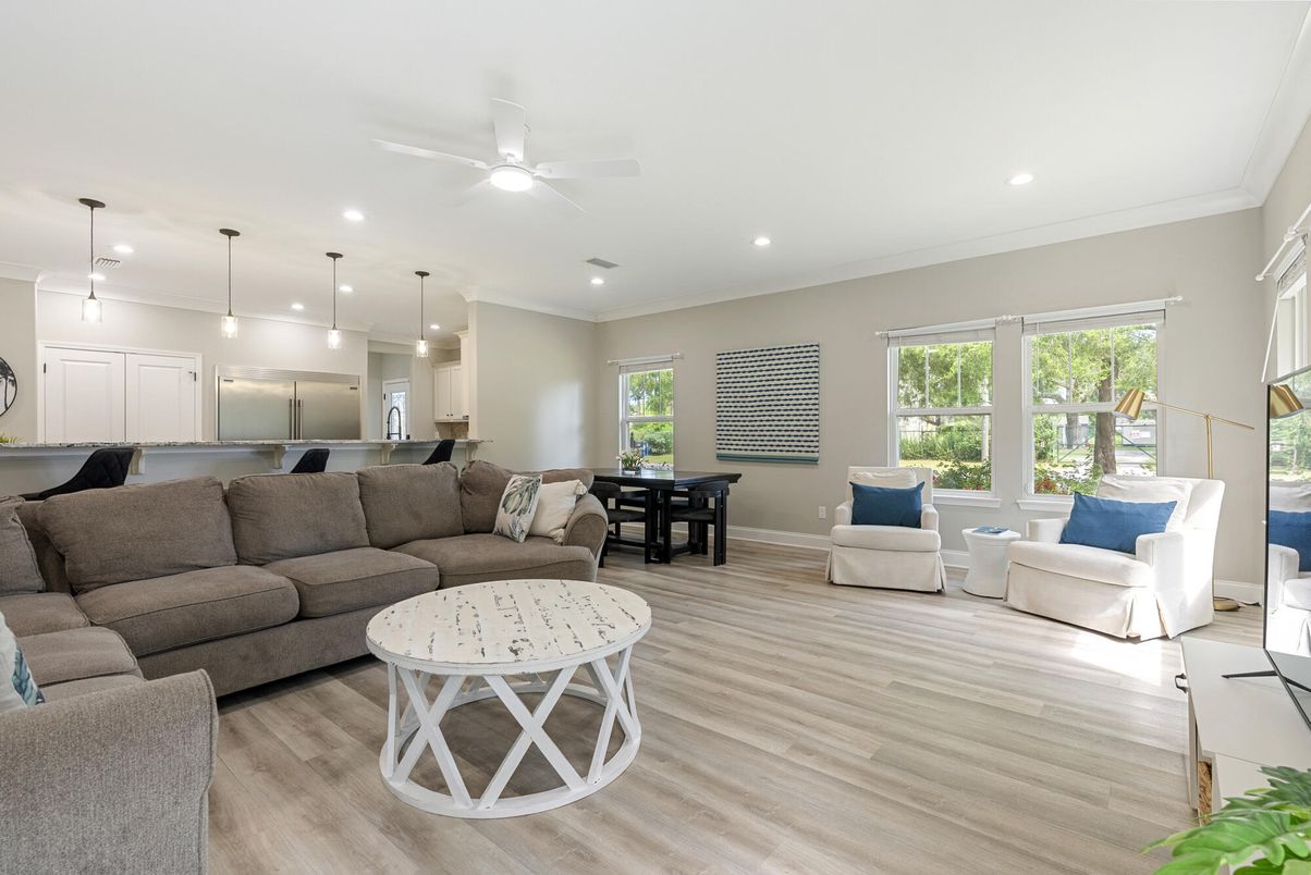 Dining room, Interior, Kitchen, Living room, Pendant Lights, Recessed Lighting, Wood Texture Flooring