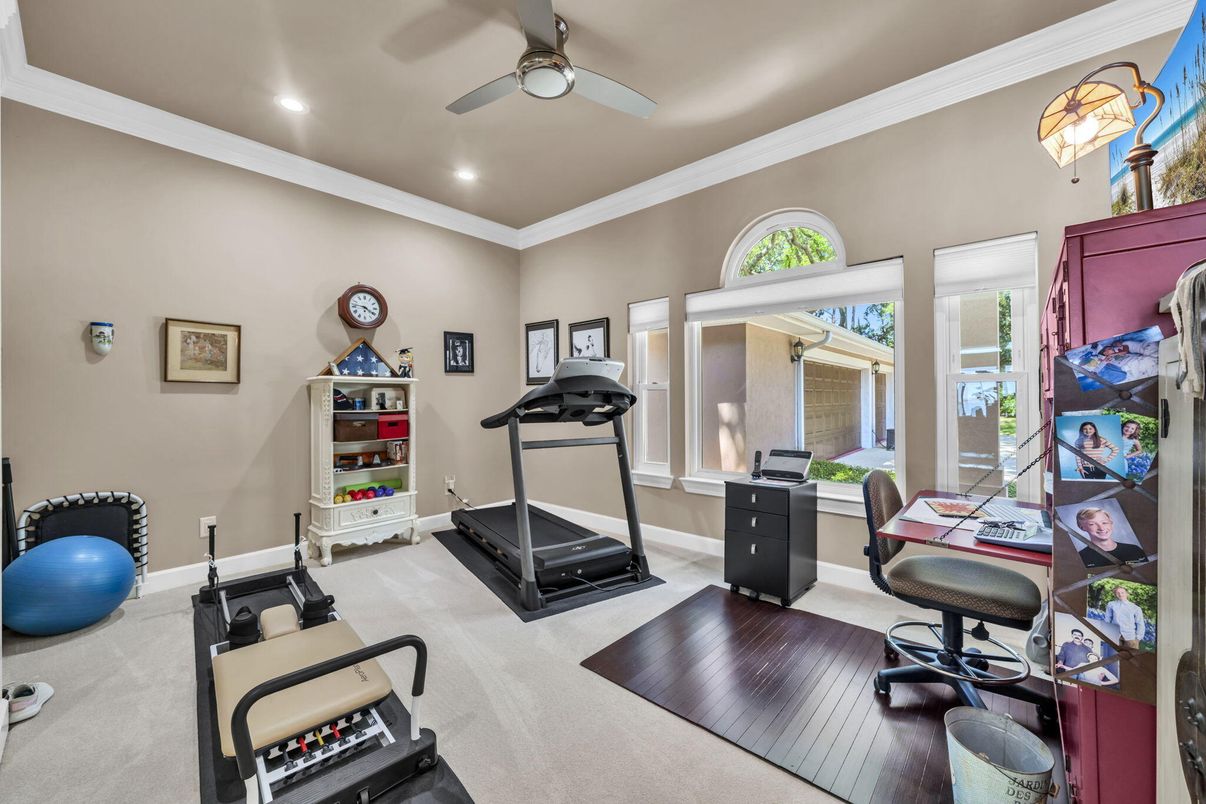Fitness Equipment, Home Office, Interior, Recessed Lighting