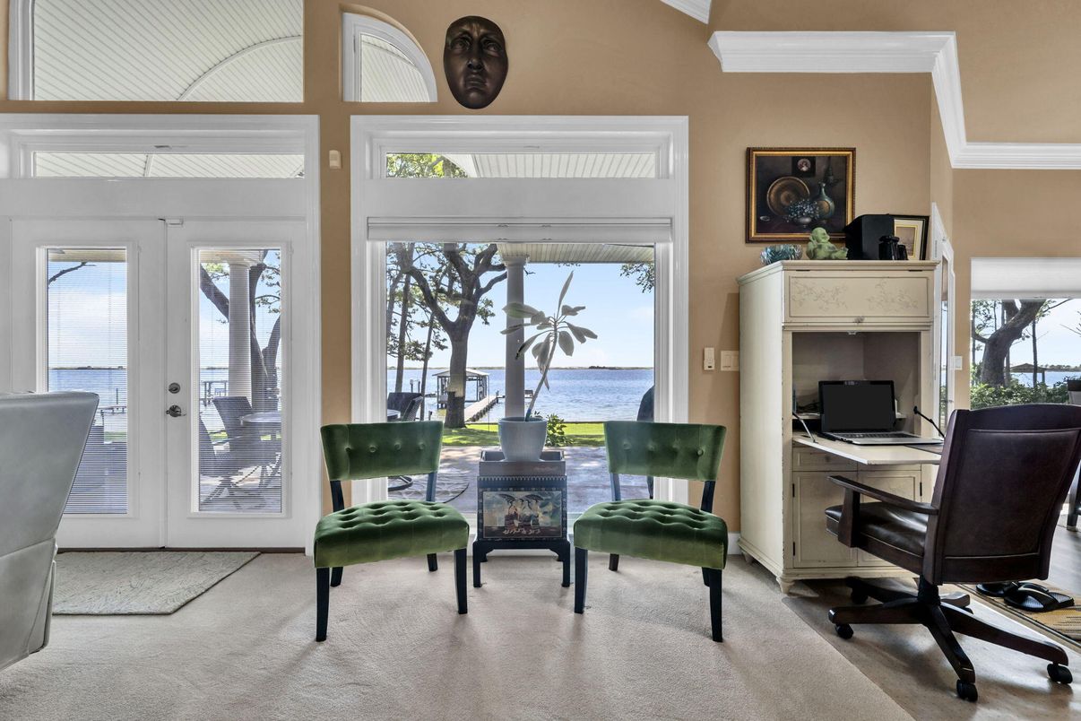 Home Office, Interior, Water