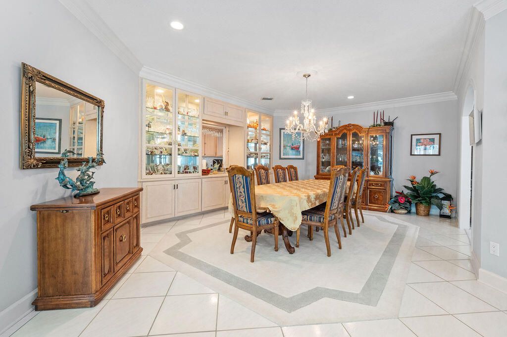 Chandelier, Dining room, Interior, Recessed Lighting