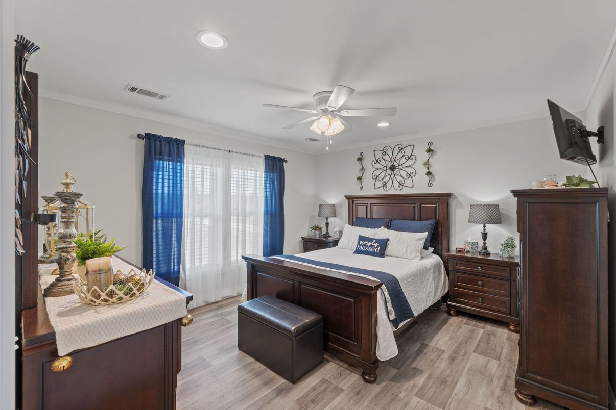 Bedroom, Interior, Recessed Lighting, Wood Texture Flooring