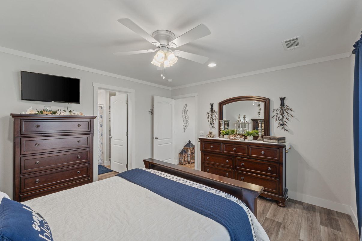 Bedroom, Interior, Recessed Lighting, Wood Texture Flooring