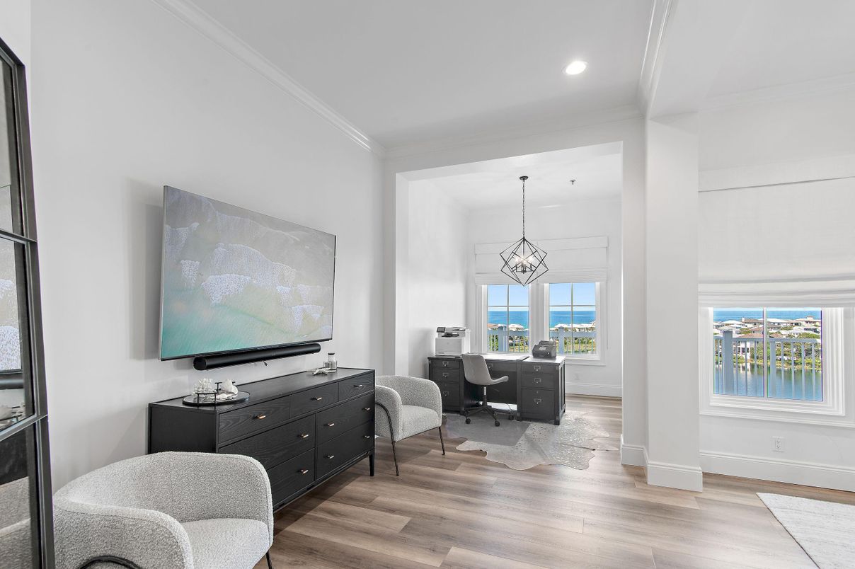 Home Office, Interior, Pendant Lights, Recessed Lighting, Water, Wood Texture Flooring