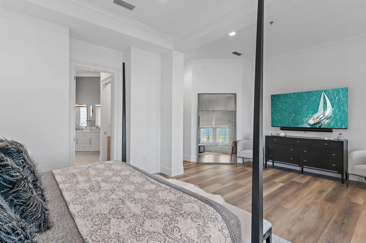 Bedroom, Interior, Recessed Lighting, Wood Texture Flooring