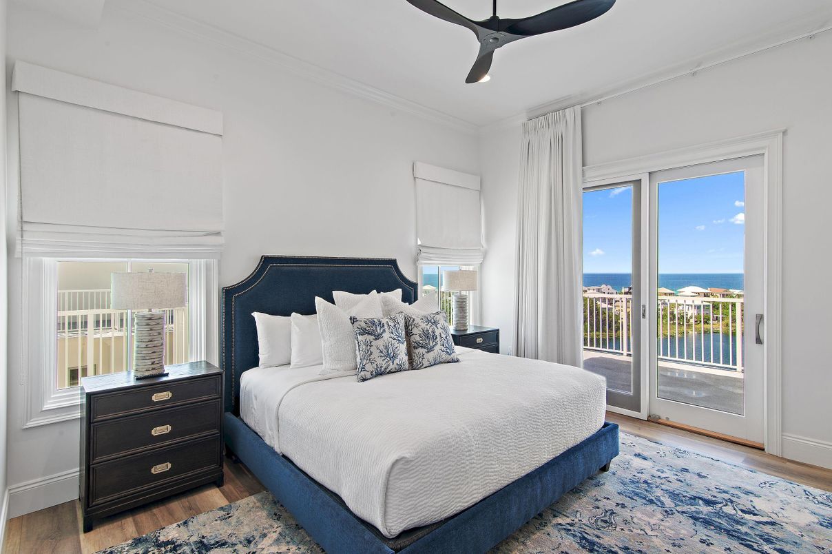 Bedroom, Interior, Water, Wood Texture Flooring
