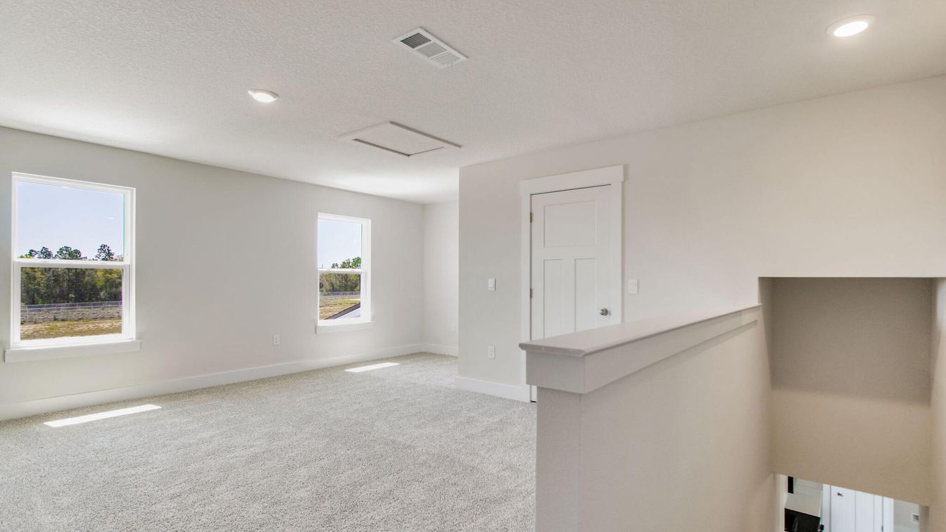 Empty room, Interior, Recessed Lighting