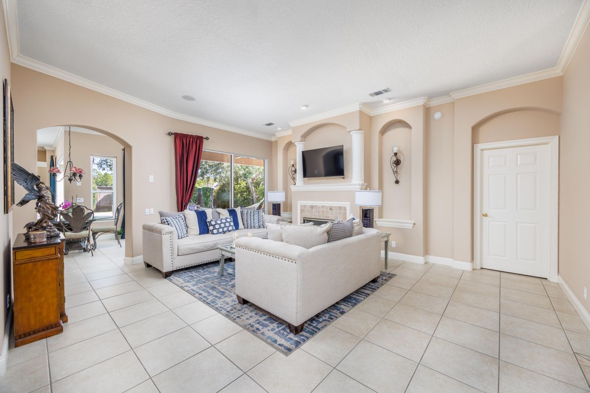 Fireplace, Interior, Living room, Recessed Lighting