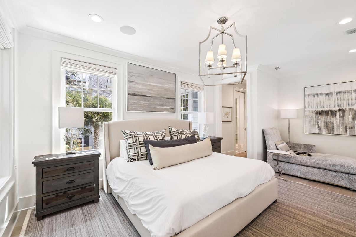 Bedroom, Interior, Pendant Lights, Recessed Lighting