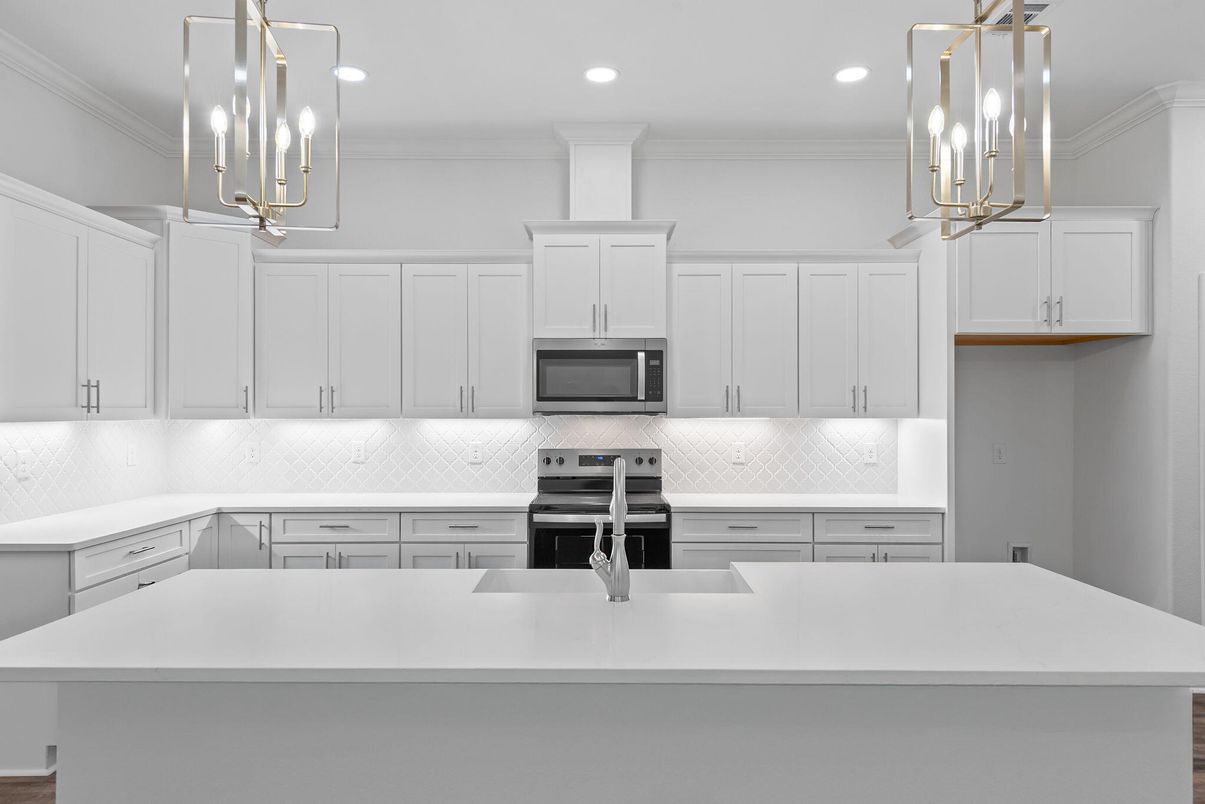 Interior, Kitchen, Pendant Lights, Recessed Lighting, Stainless Steel Appliances