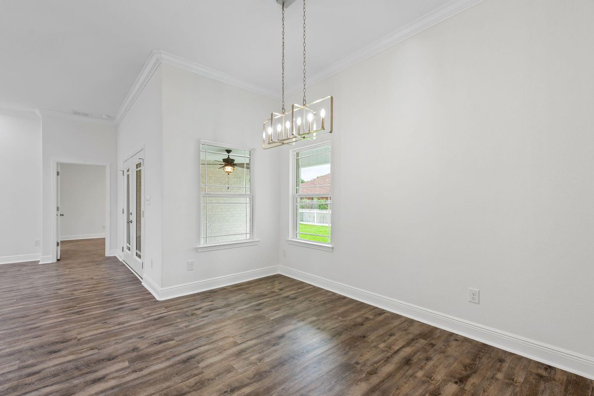 Empty room, Interior, Pendant Lights, Wood Texture Flooring