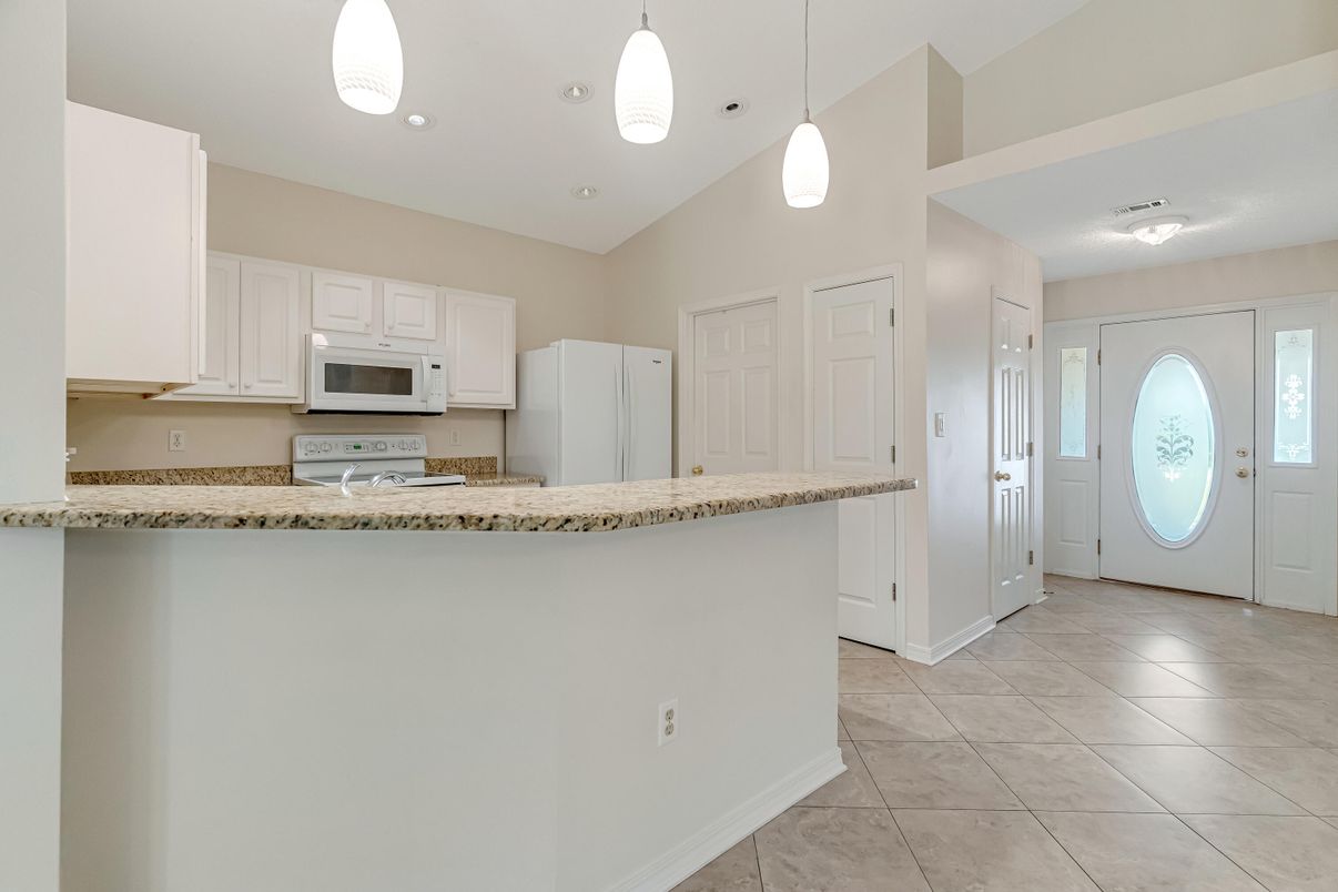 Interior, Kitchen, Pendant Lights, Recessed Lighting, Washer