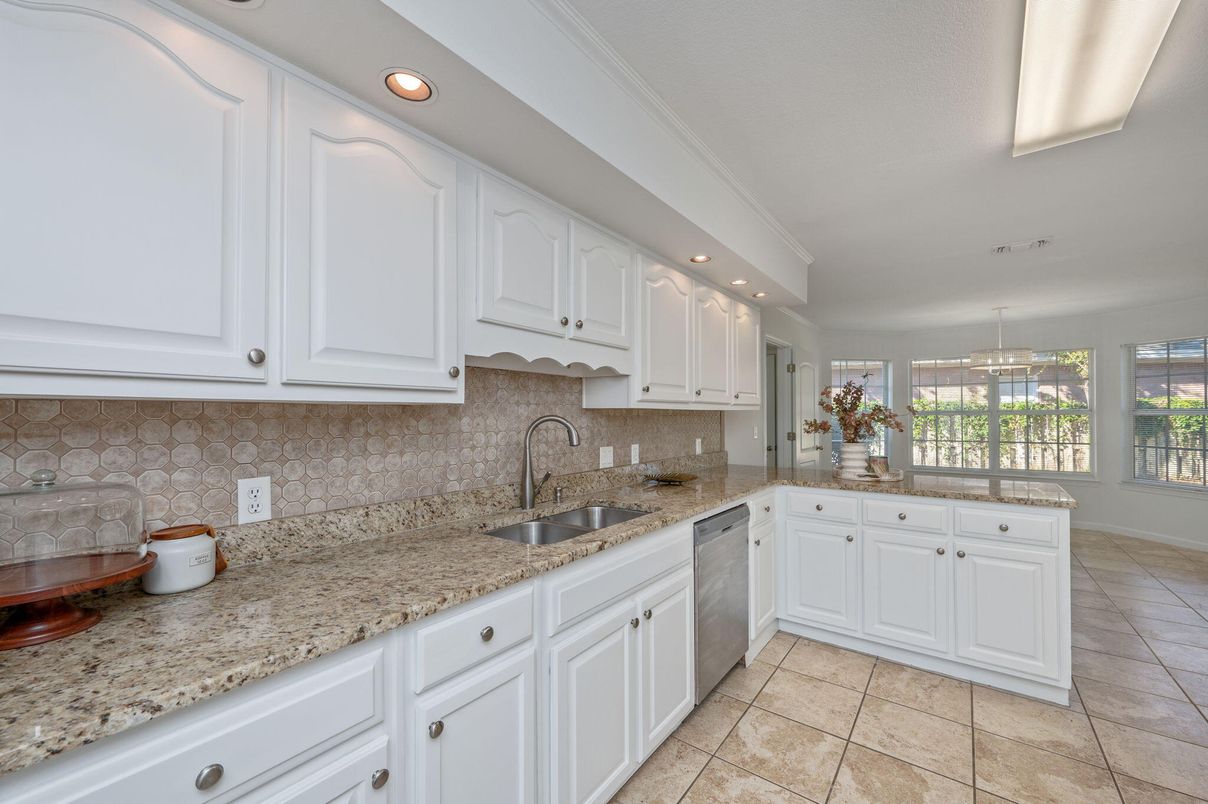 Interior, Kitchen, Recessed Lighting