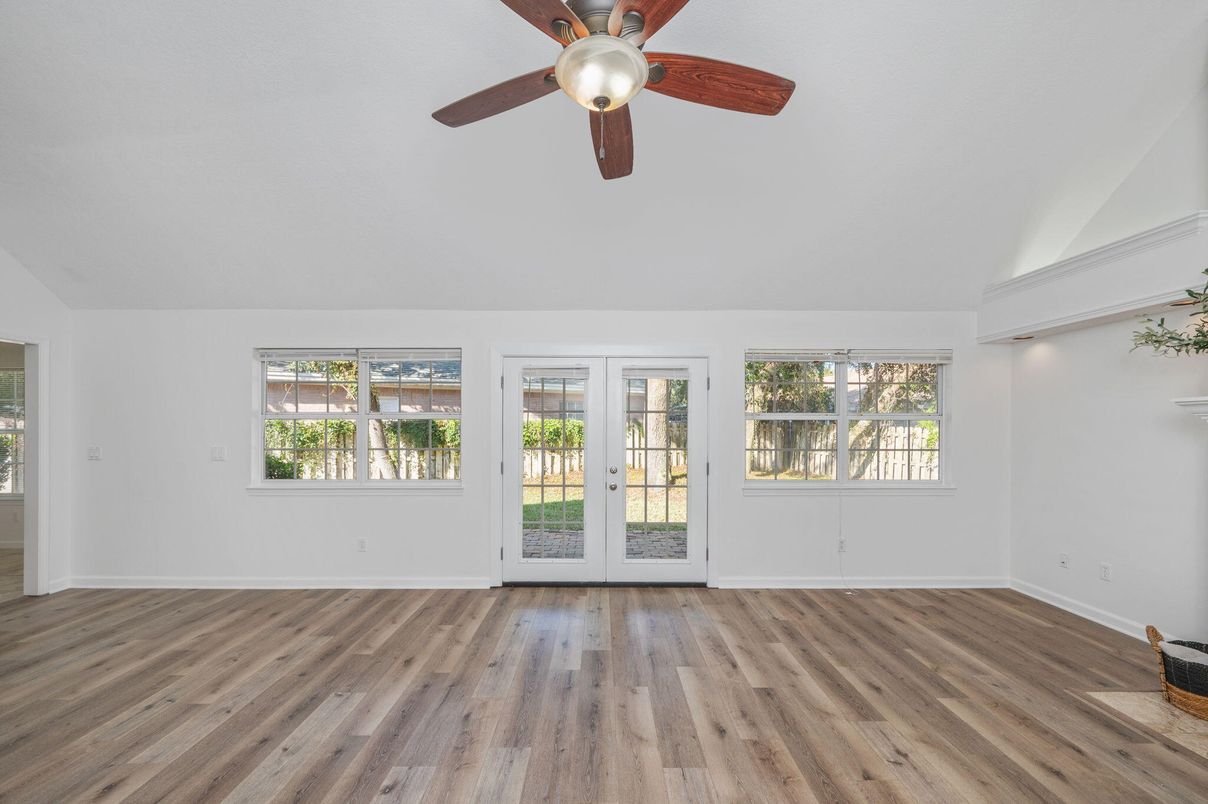 Empty room, Interior, Wood Texture Flooring