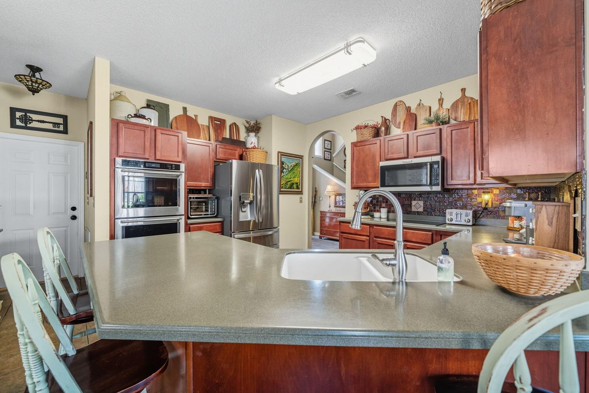 Interior, Kitchen, Stainless Steel Appliances