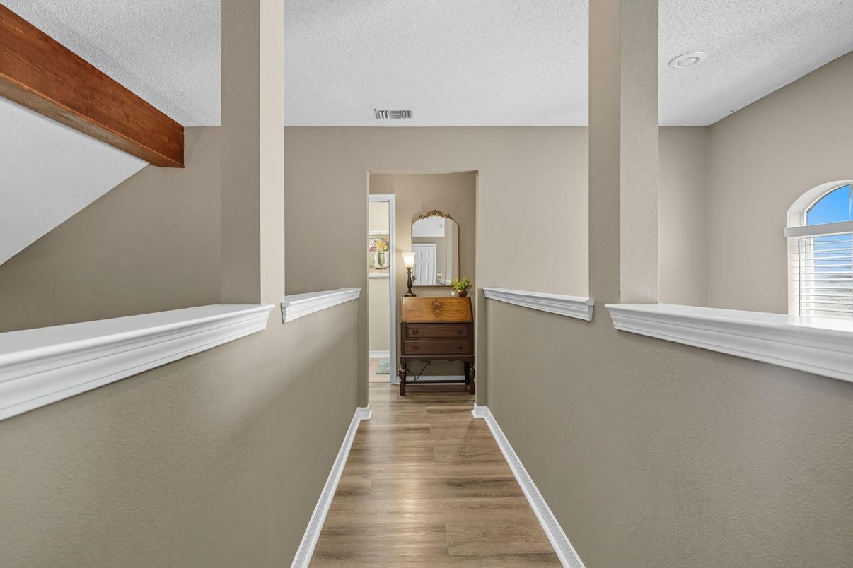 Interior, Recessed Lighting, Wooden Beams, Wood Texture Flooring