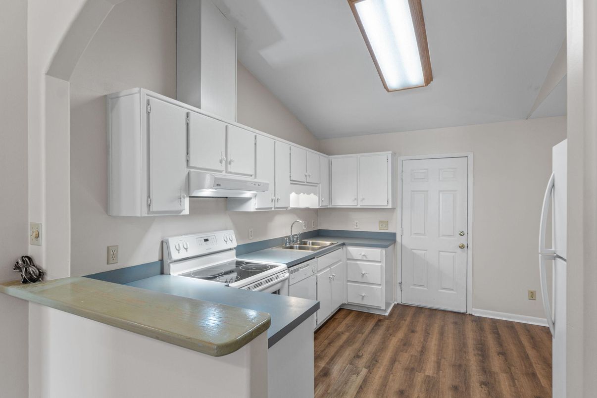Interior, Kitchen, Wood Texture Flooring