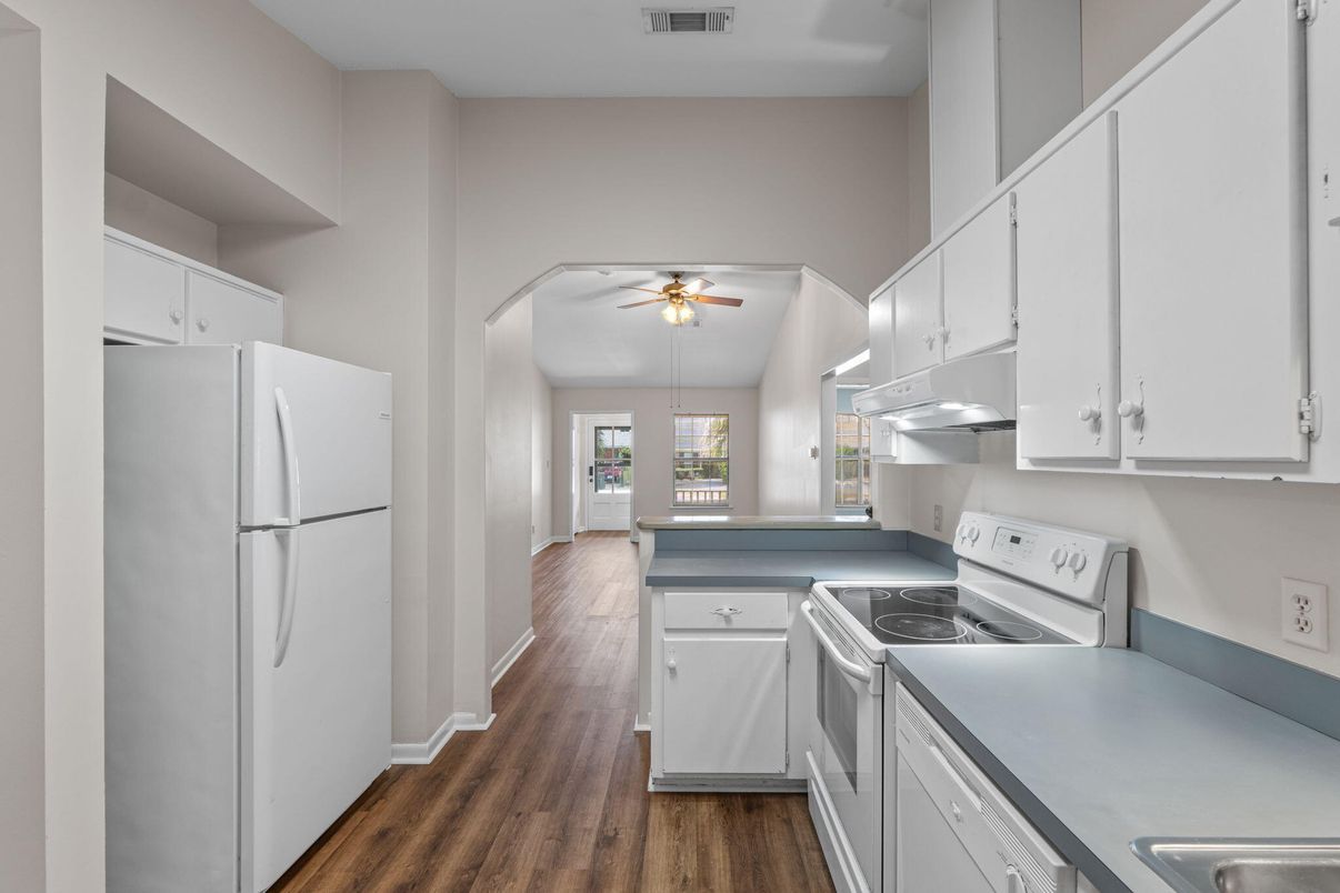 Interior, Kitchen, Wood Texture Flooring